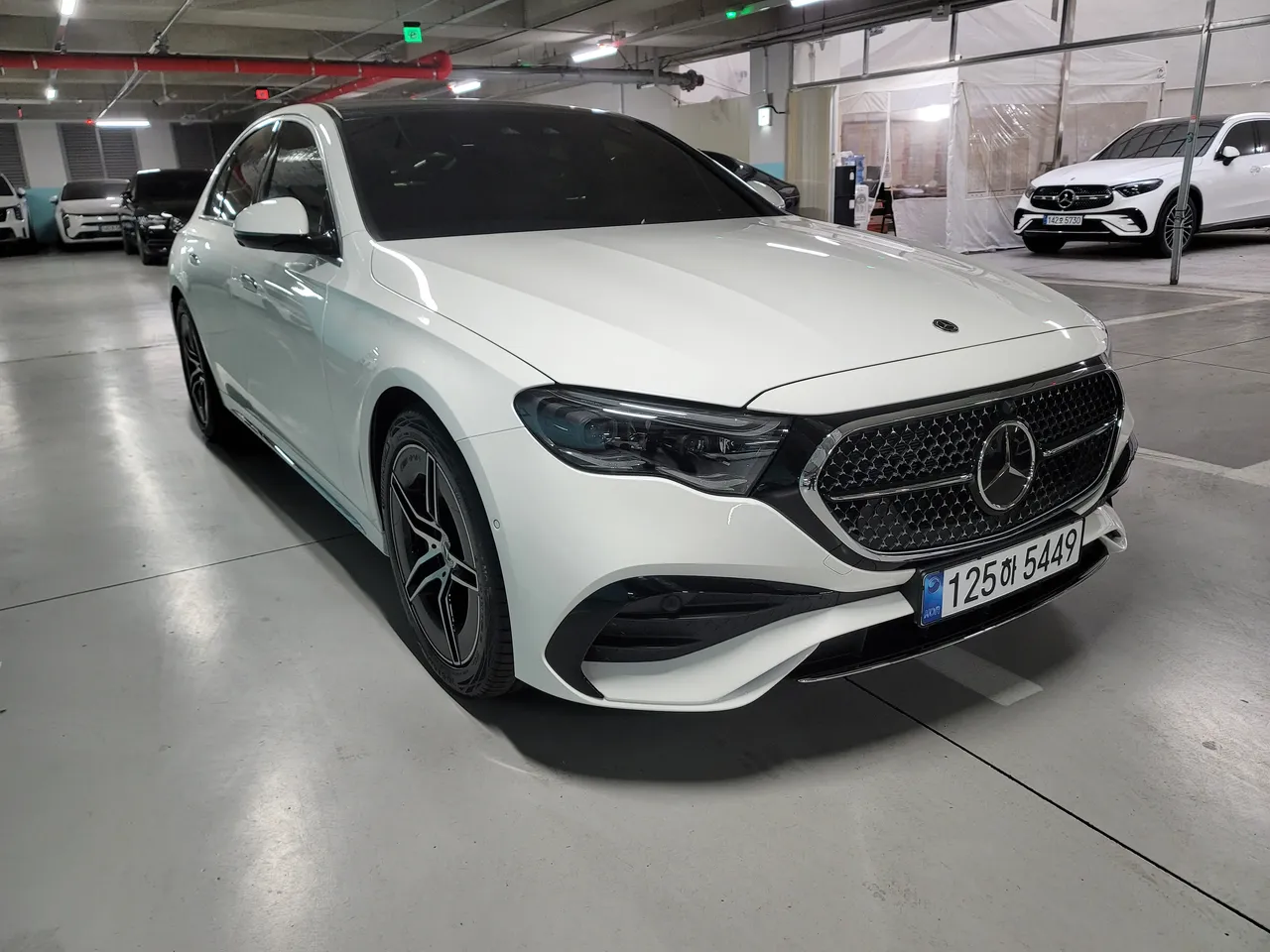 벤츠 E300_4MATIC_AMG Line