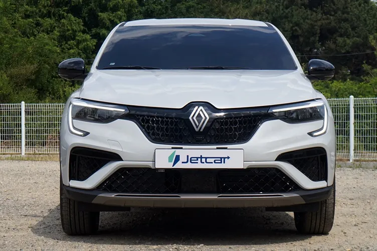 아르카나 1.6 GTE 아이코닉 클라우드펄 (브라운시트)